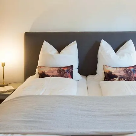 بيت للعطل Sommerby Garden Cozy Retreat
